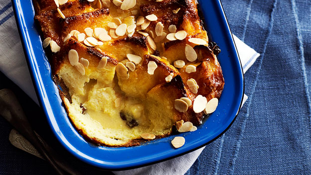 bread-and-butter-pudding-with-banana-and-almonds-women-s-weekly-food