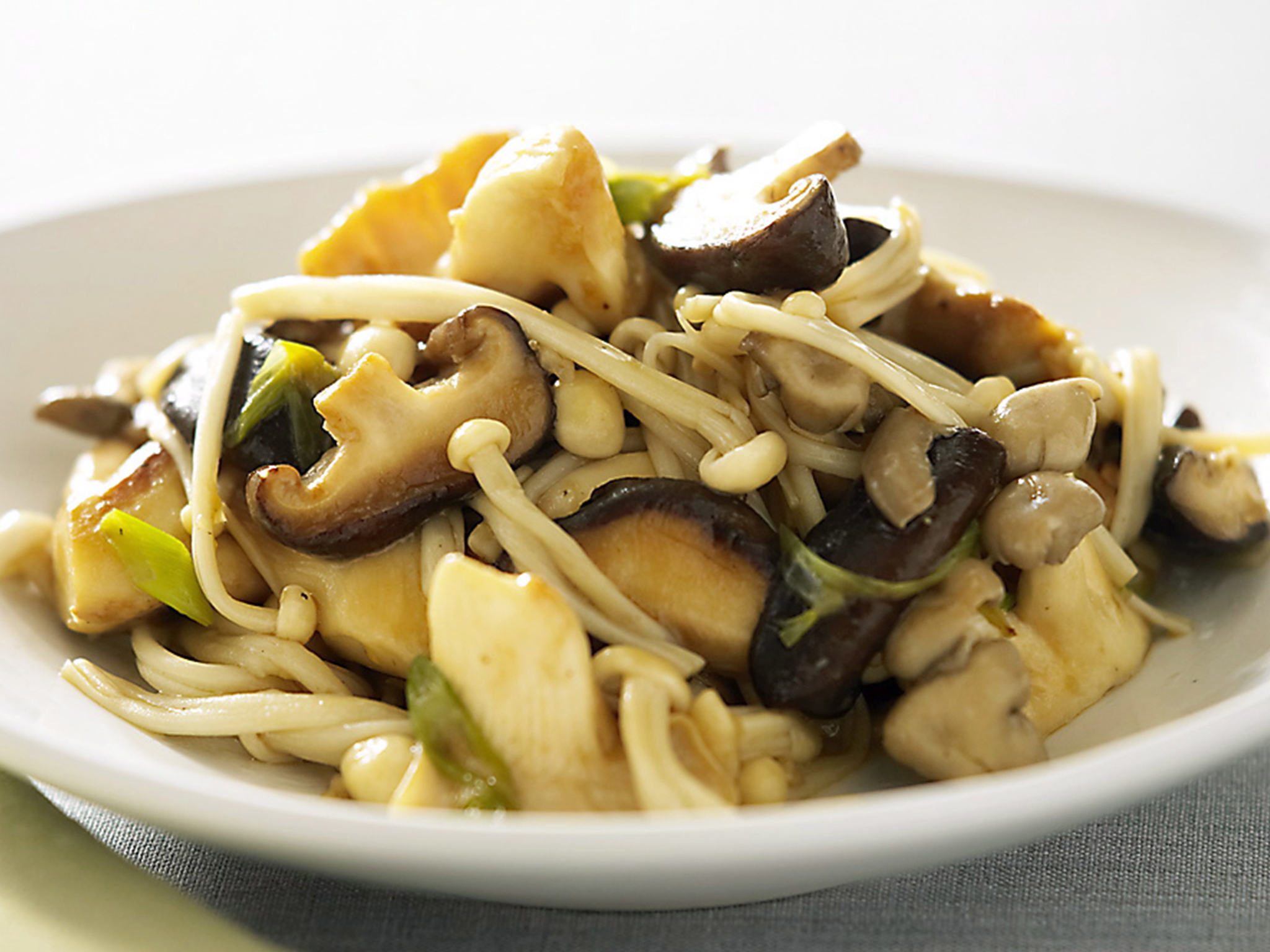 Mixed mushroom stirfry Women's Weekly Food