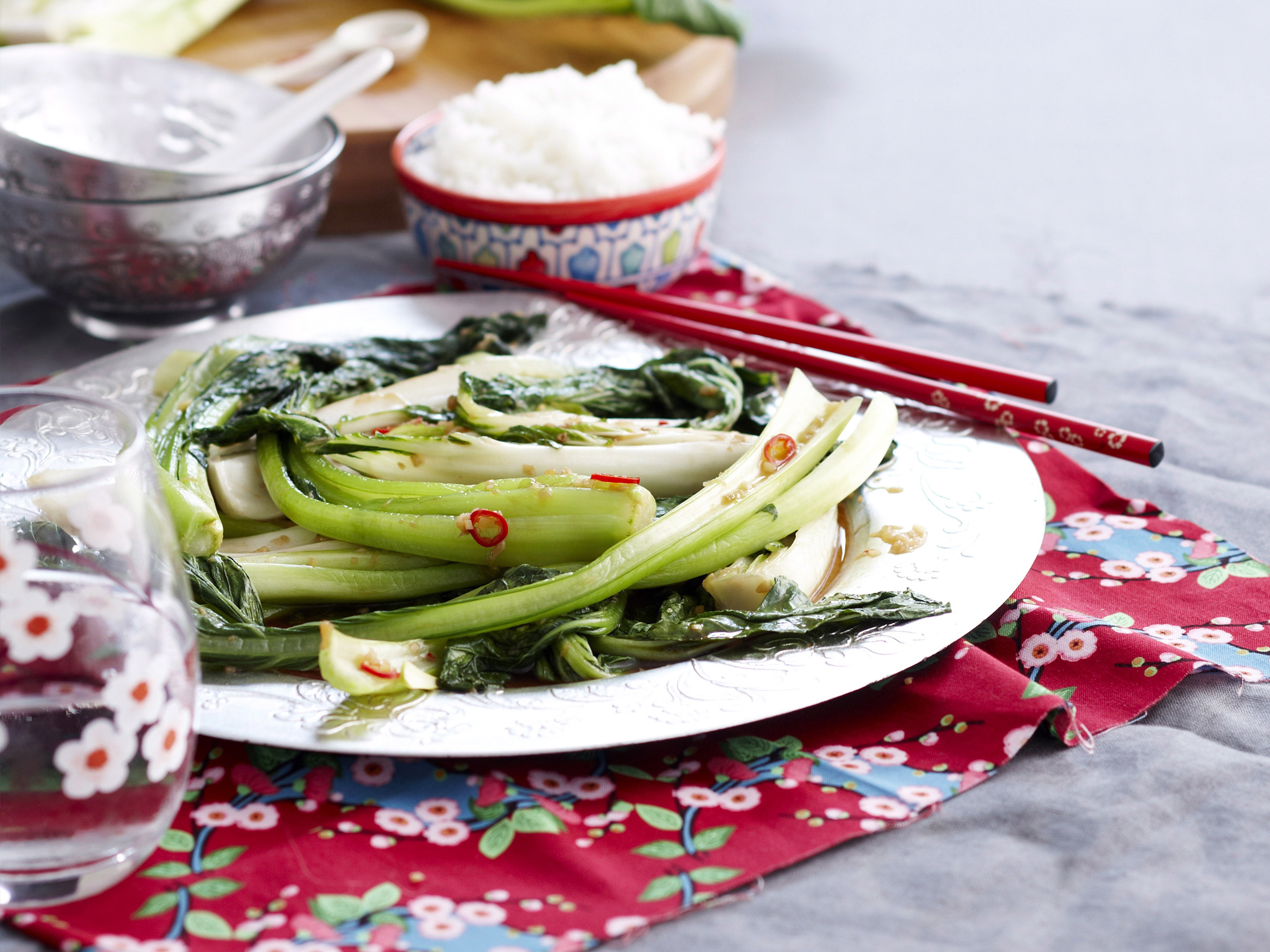 Mixed Asian greens in oyster sauce Women's Weekly Food