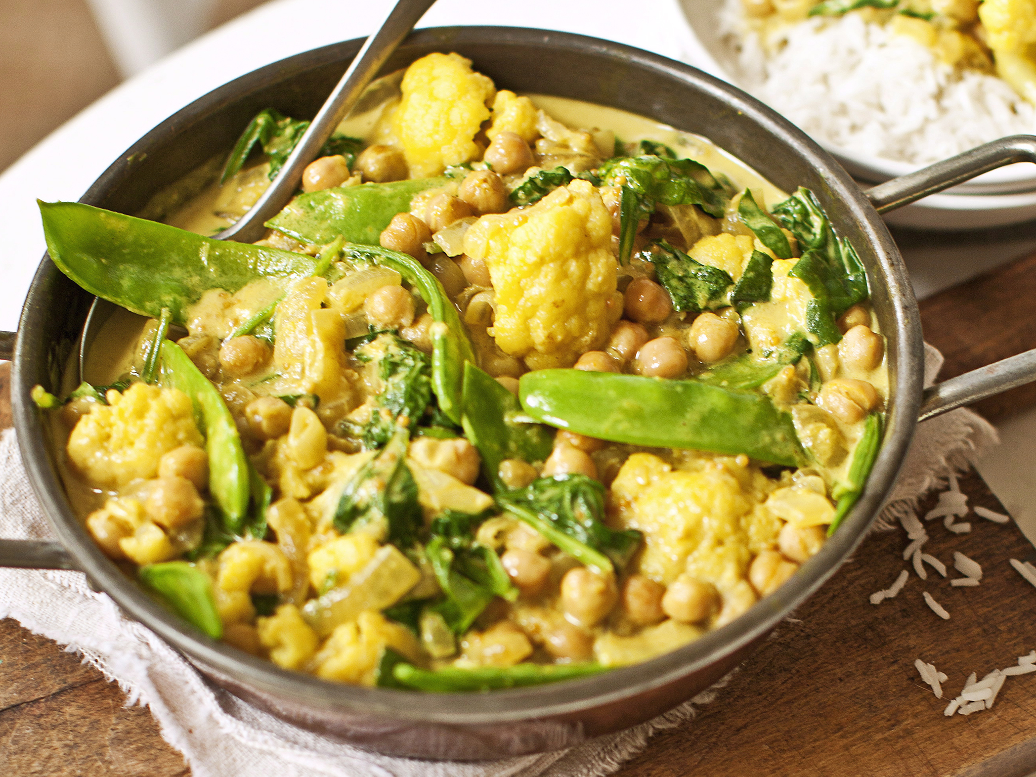 cauliflower, snow pea, spinach and chickpea curry