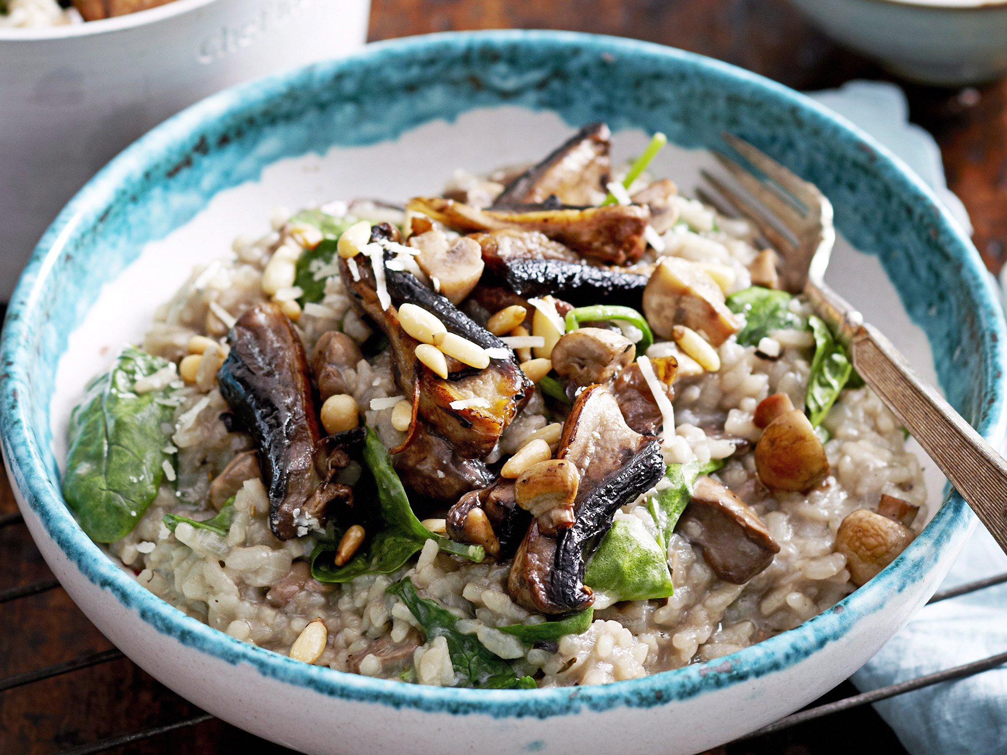Oven-baked mushroom and spinach risotto