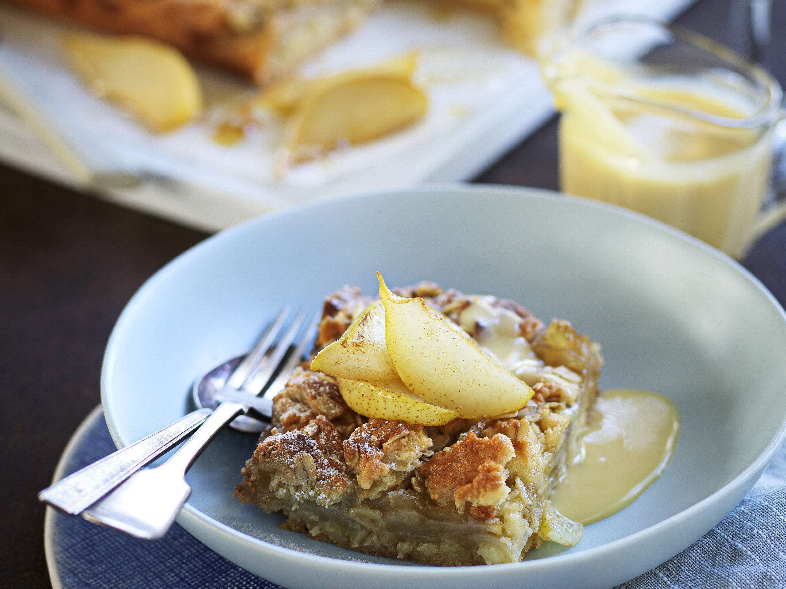 Pear and ginger crumble