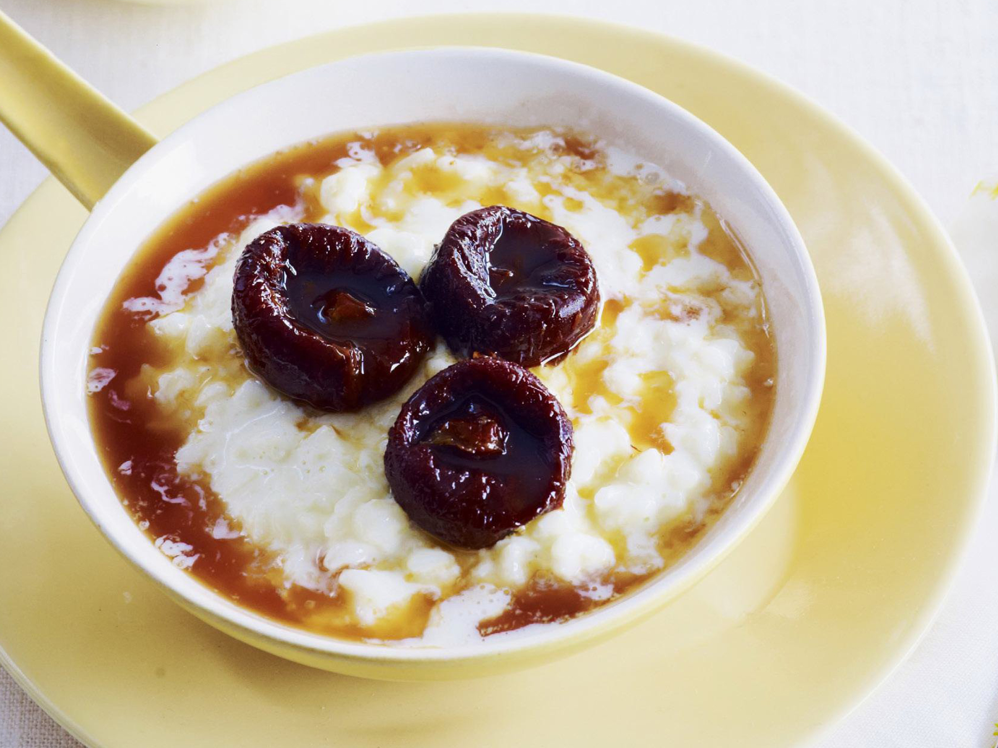 Creamed rice with poached prunes | Women's Weekly Food