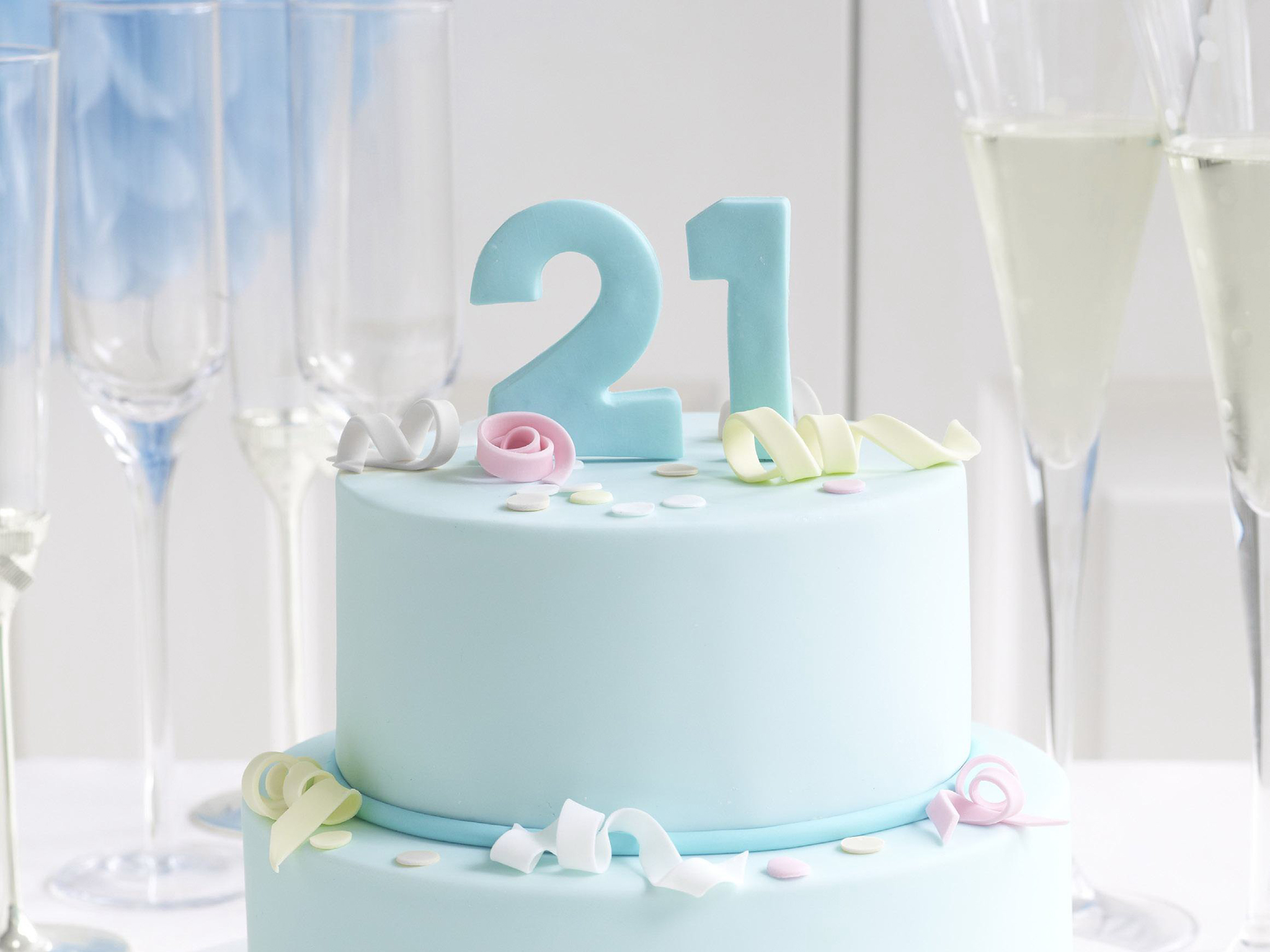 21st Celebration Cake
