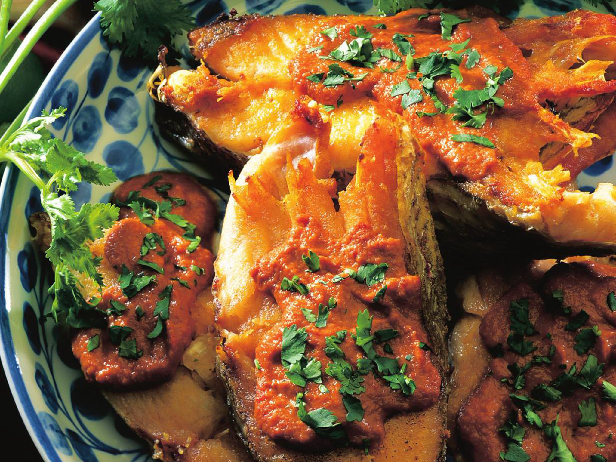 snapper cutlets with red curry paste