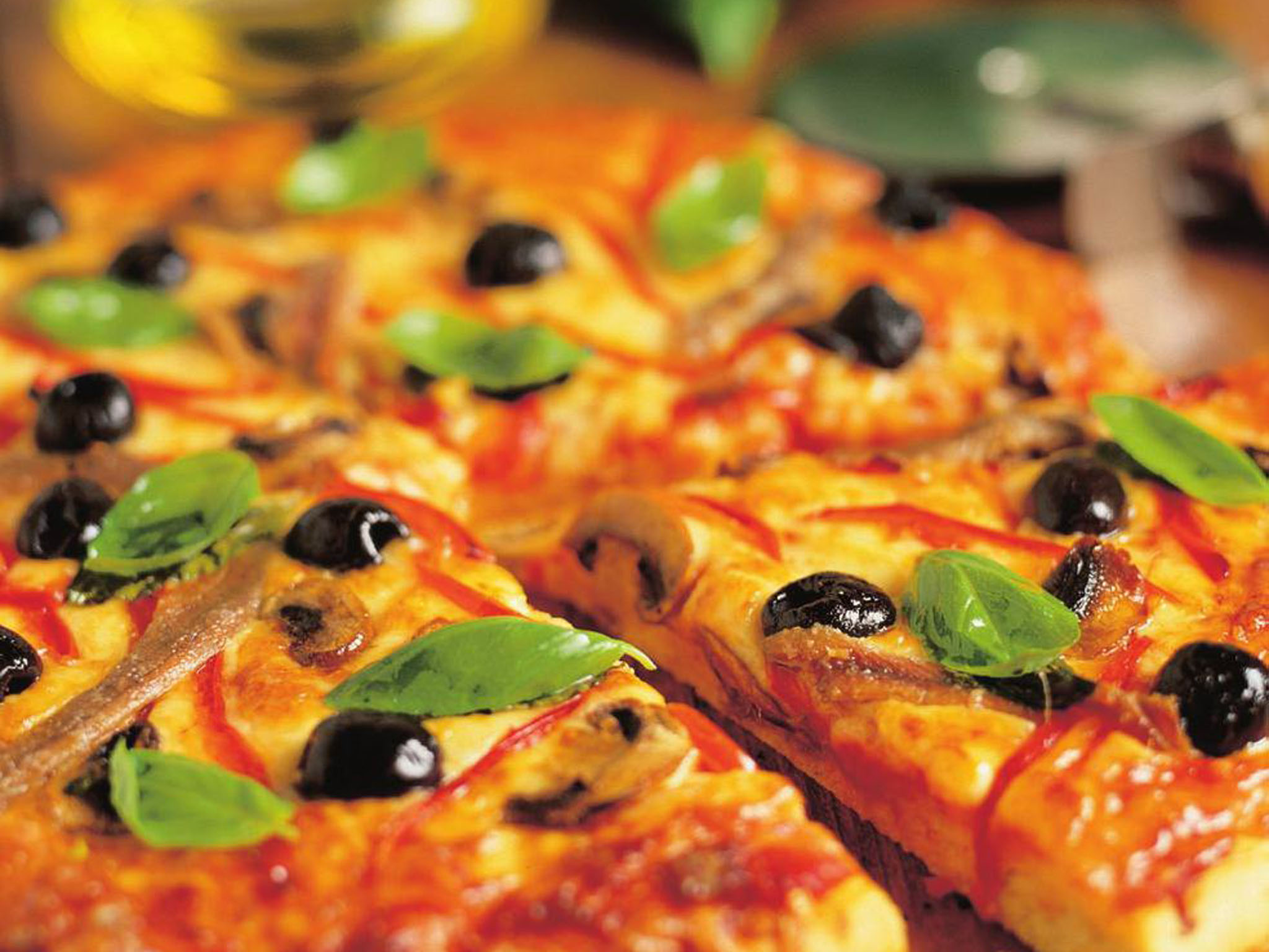 Mushroom, olive and anchovy pizza | Women's Weekly Food