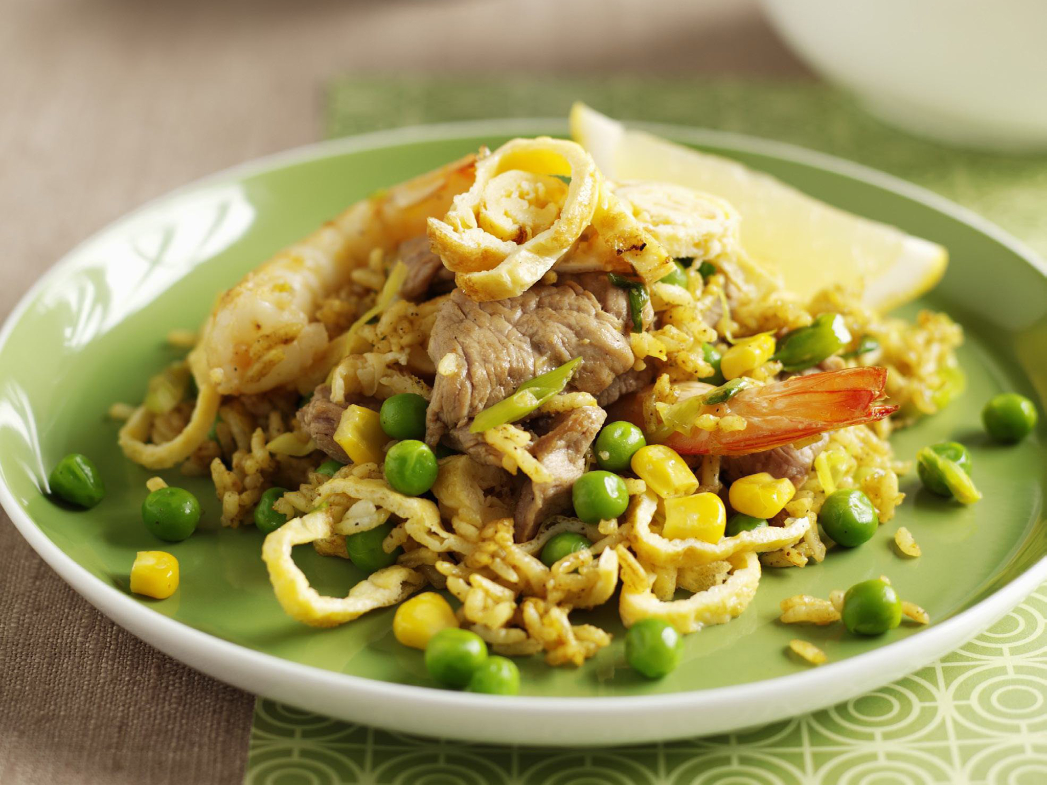 curried fried rice with pork and prawns
