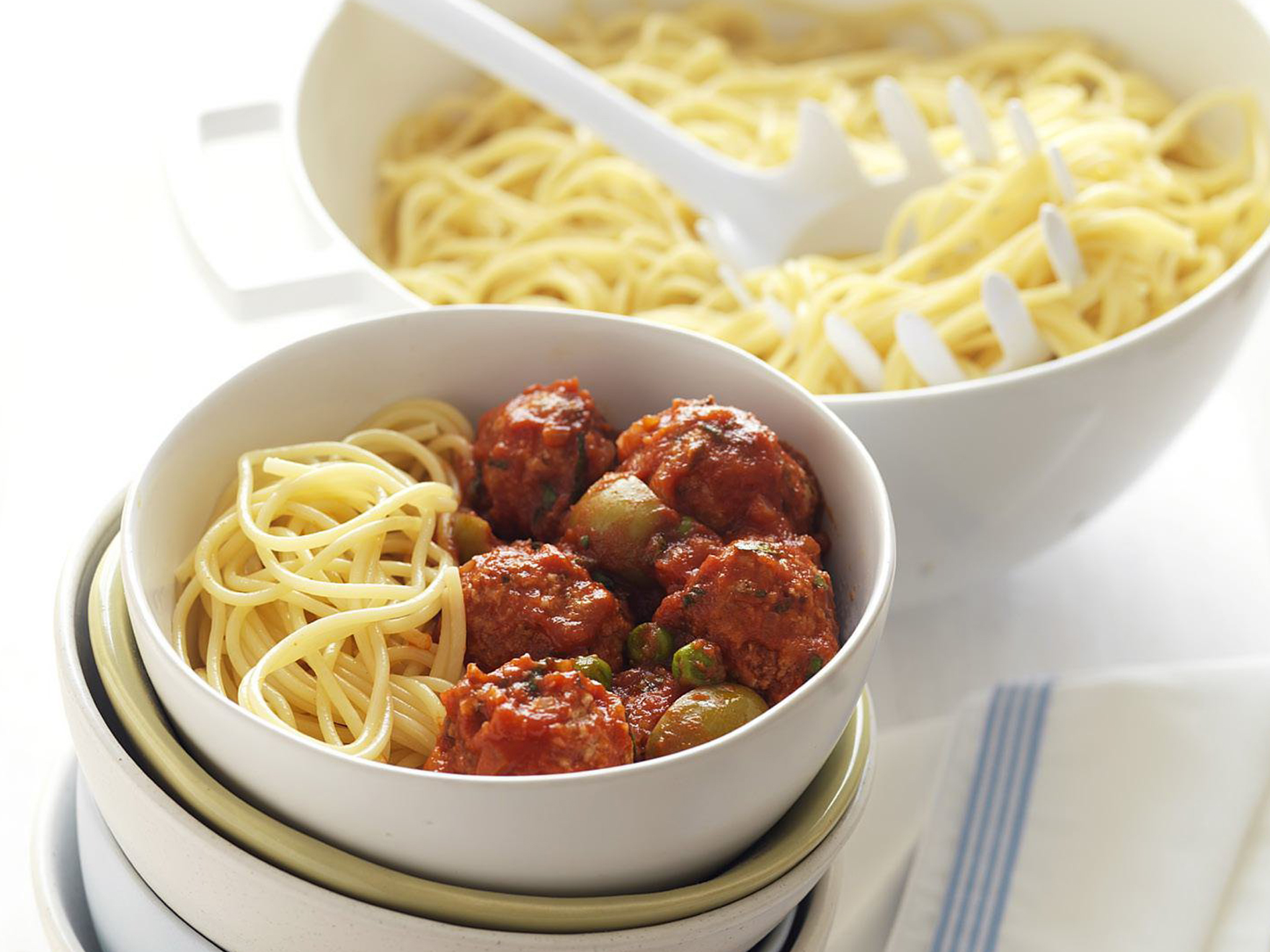spaghetti with napoletana meatballs