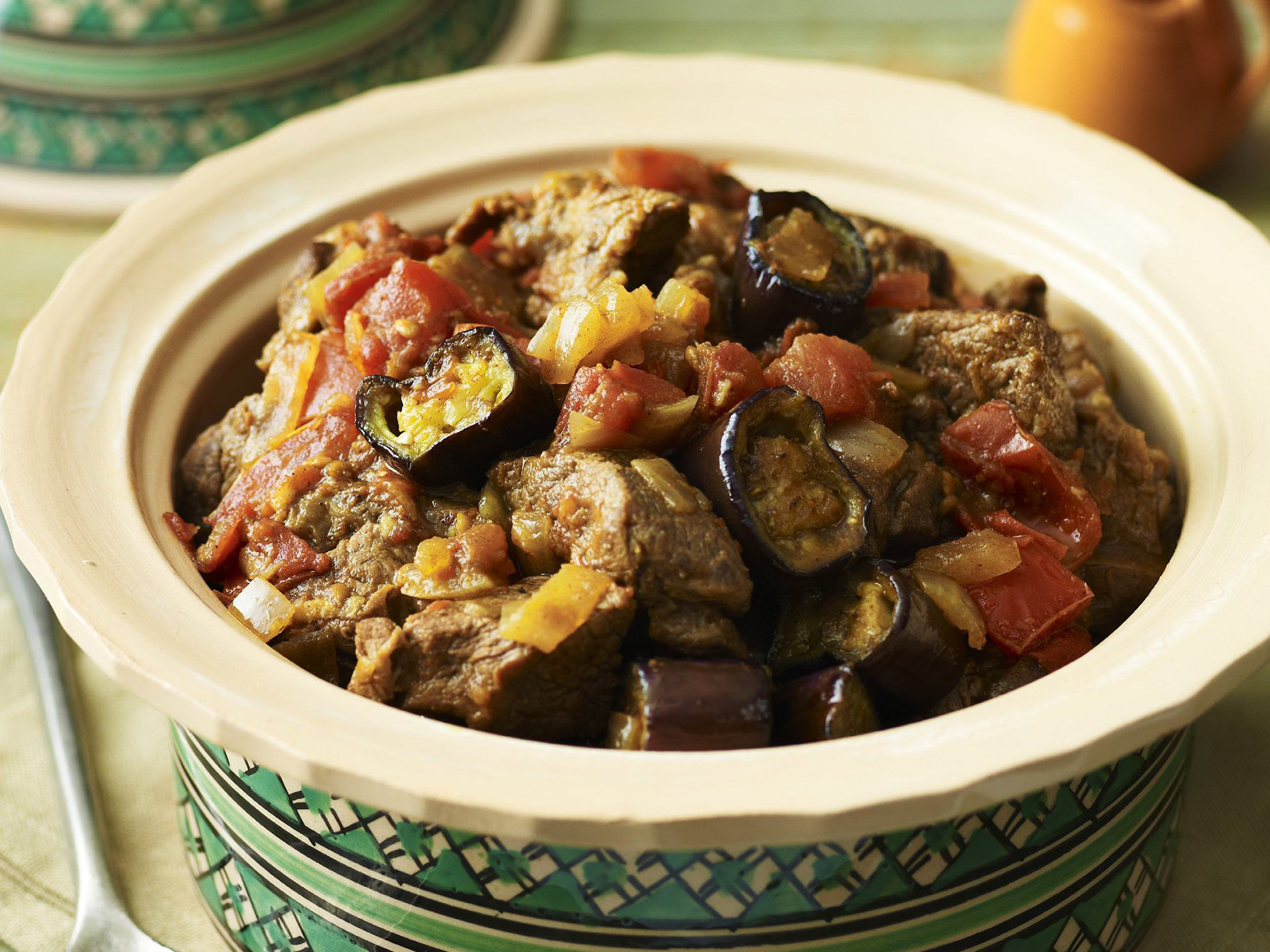 30 tasty tagines featuring lamb, chicken, fish and more Women's