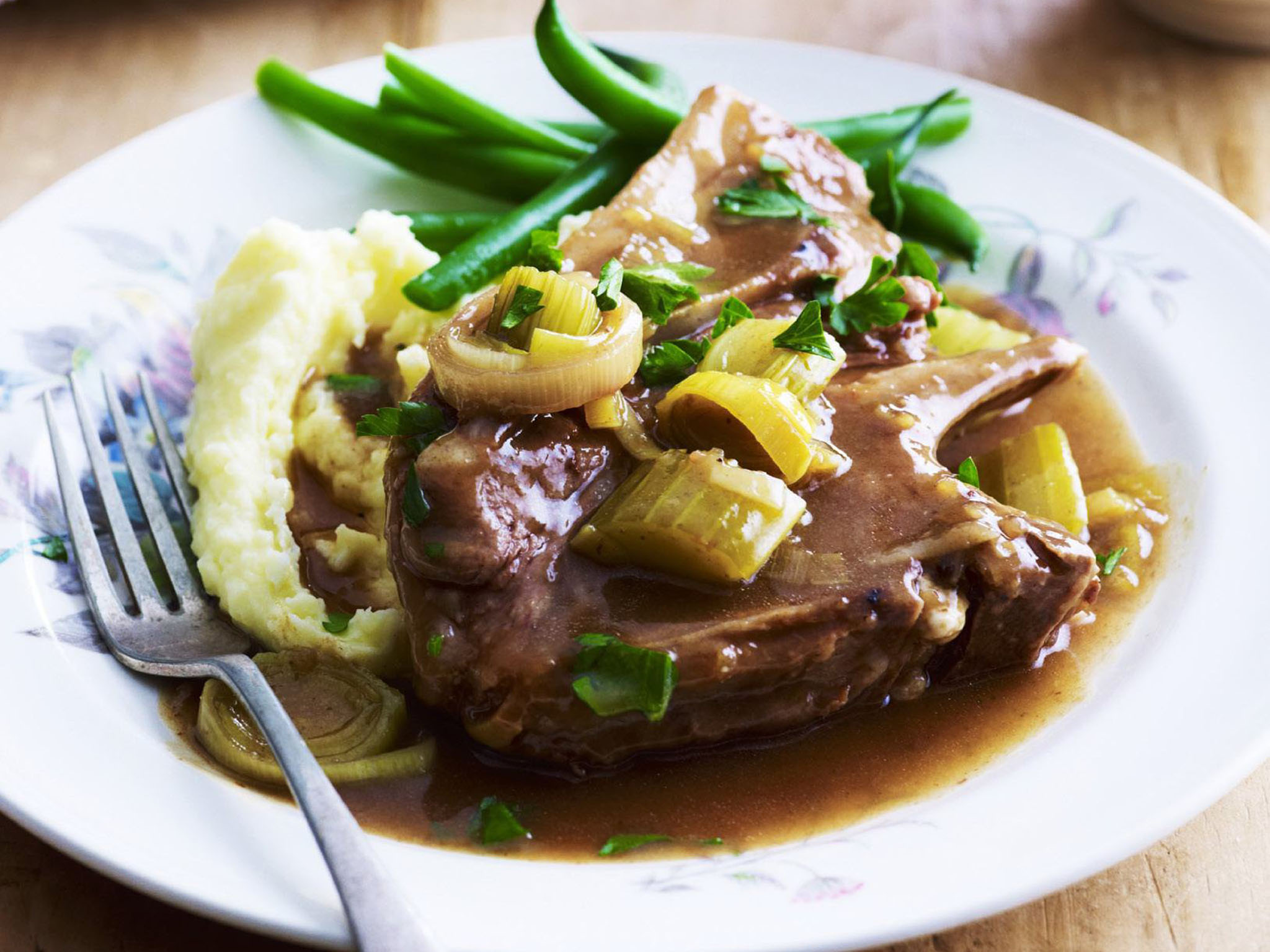 Slow-cooker lamb chops | Women's Weekly Food