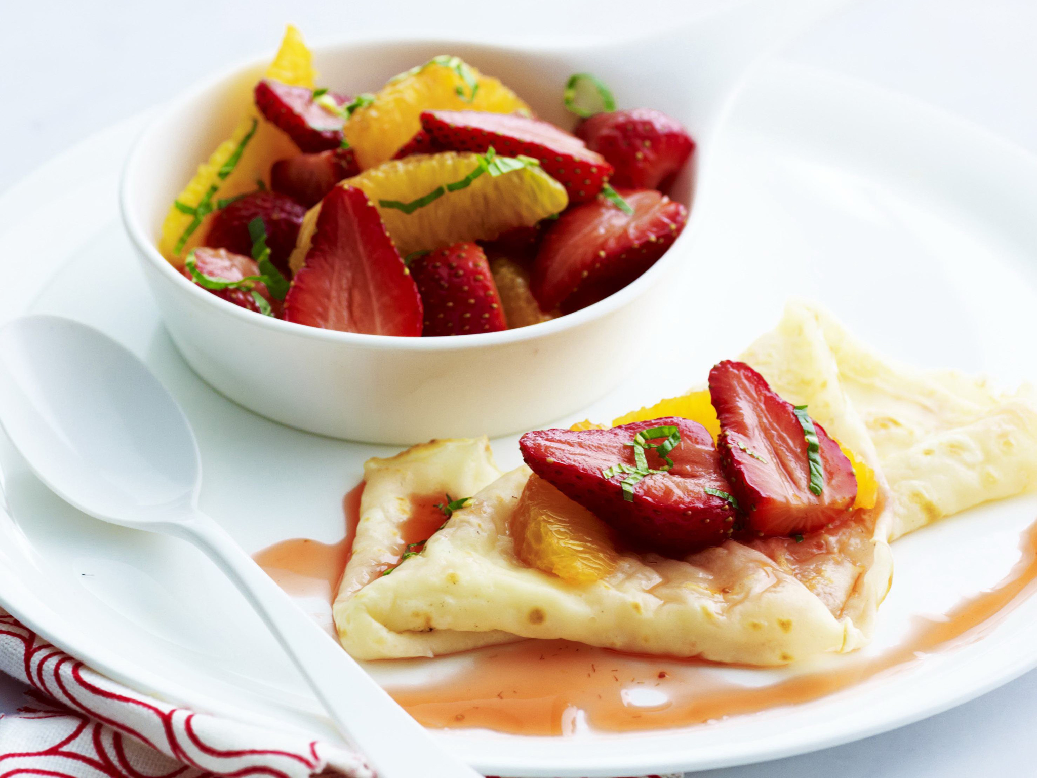 crêpes with roasted strawberries
