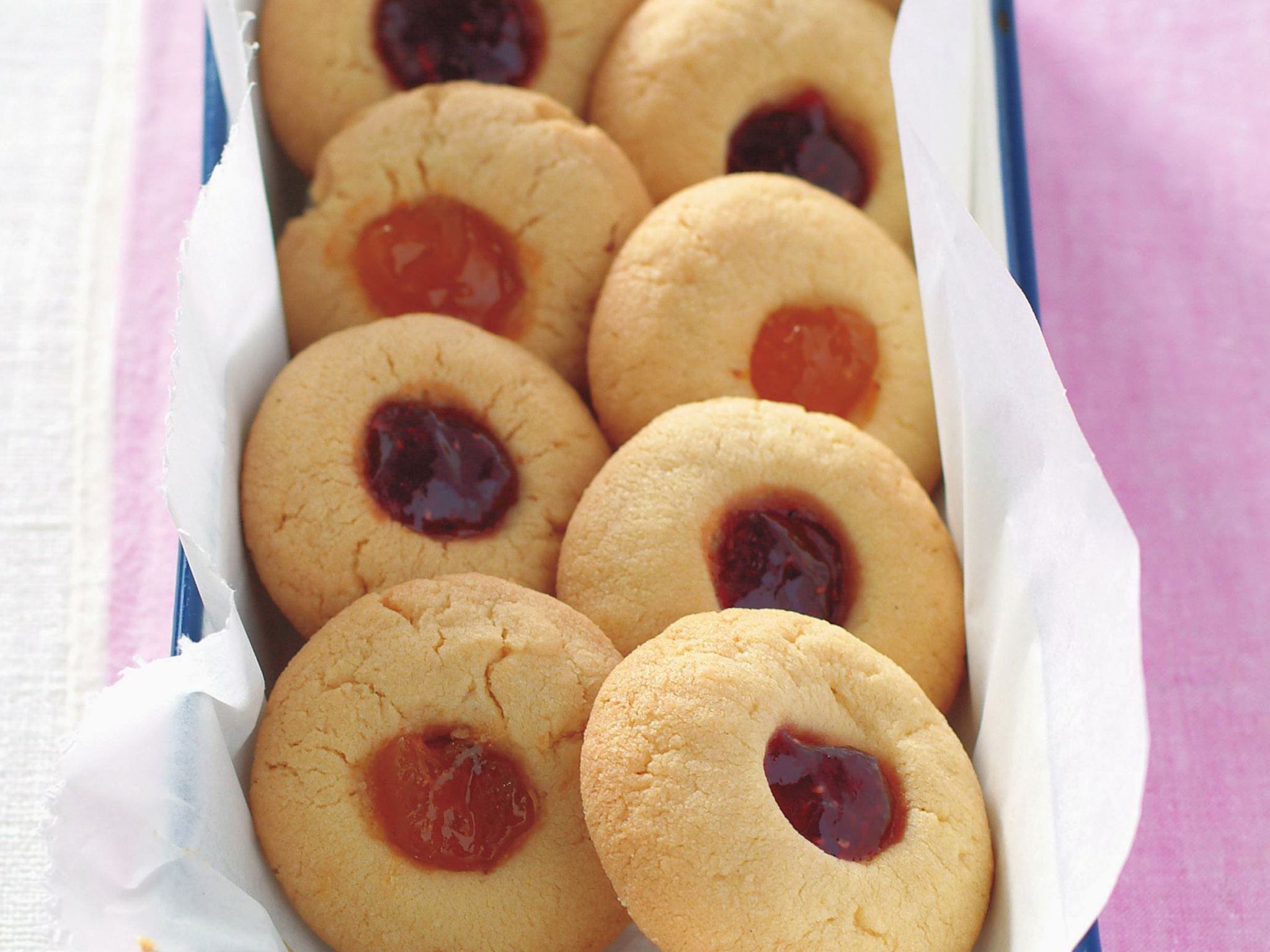almond jam cookies