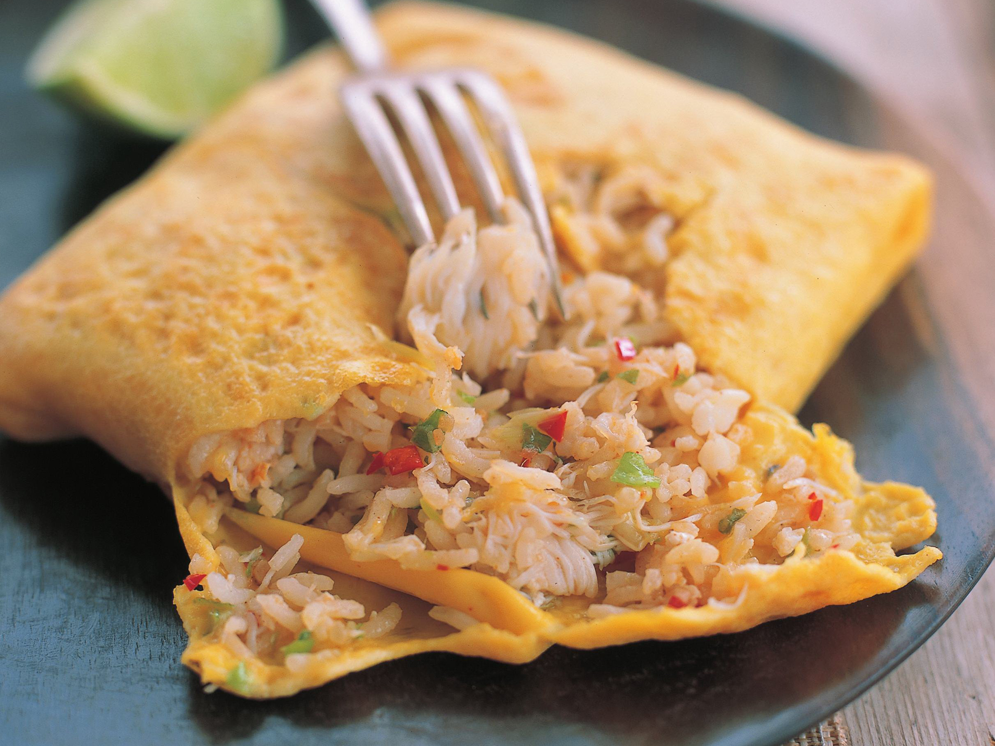 crab fried rice in omelette