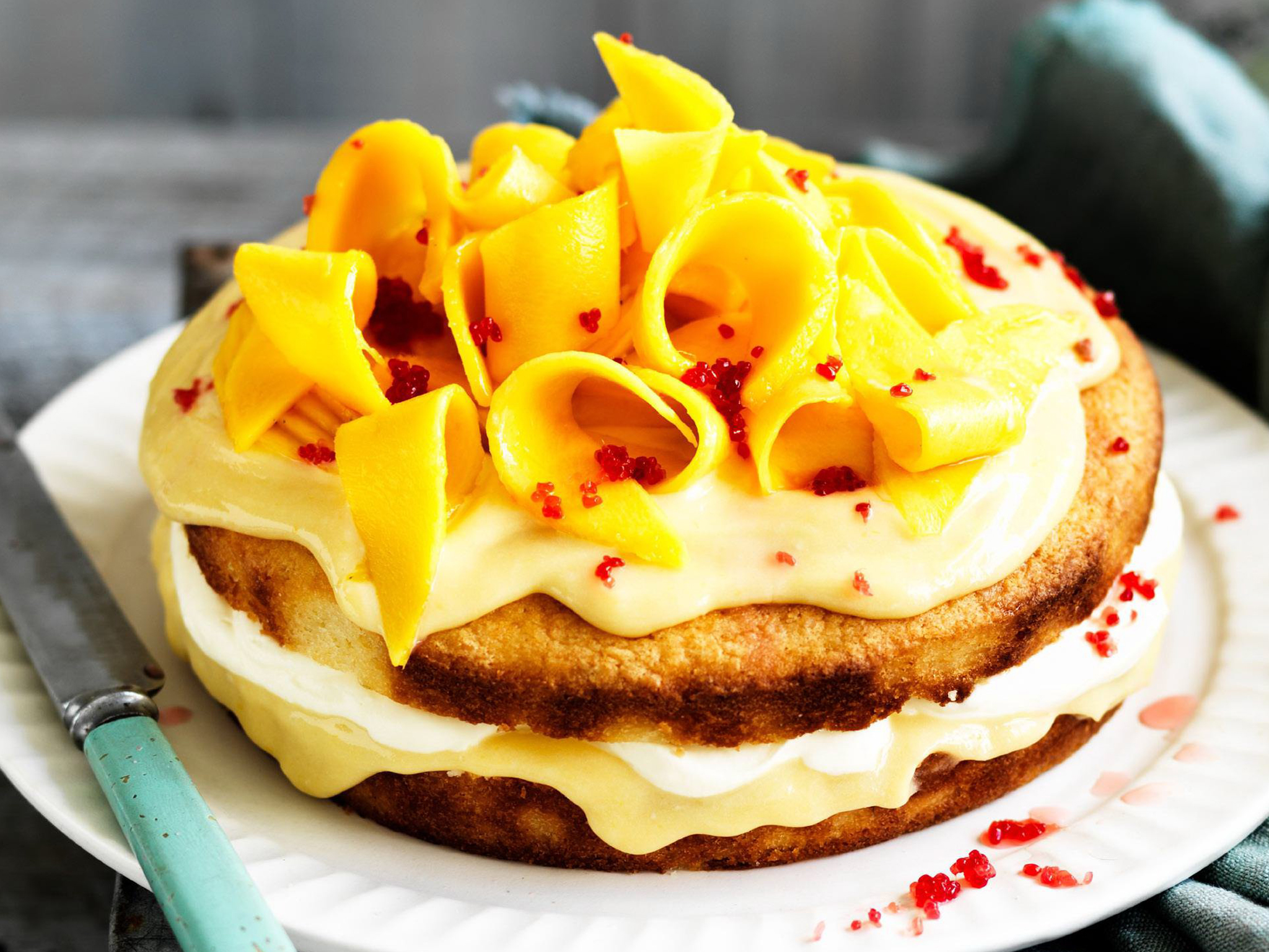 Lime curd COCONUT AND mango cake