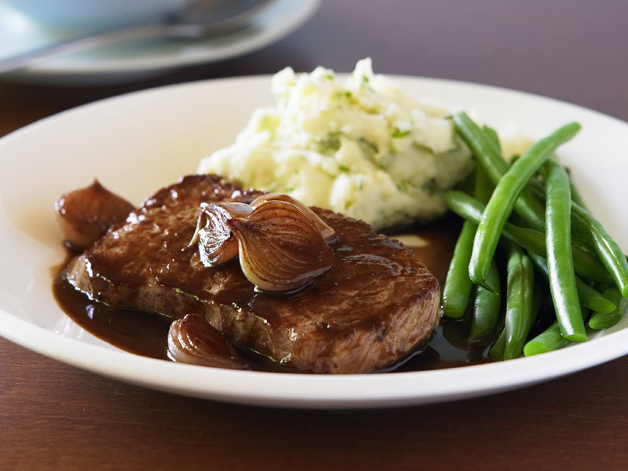 Steaks with red wine shallot sauce Women's Weekly Food