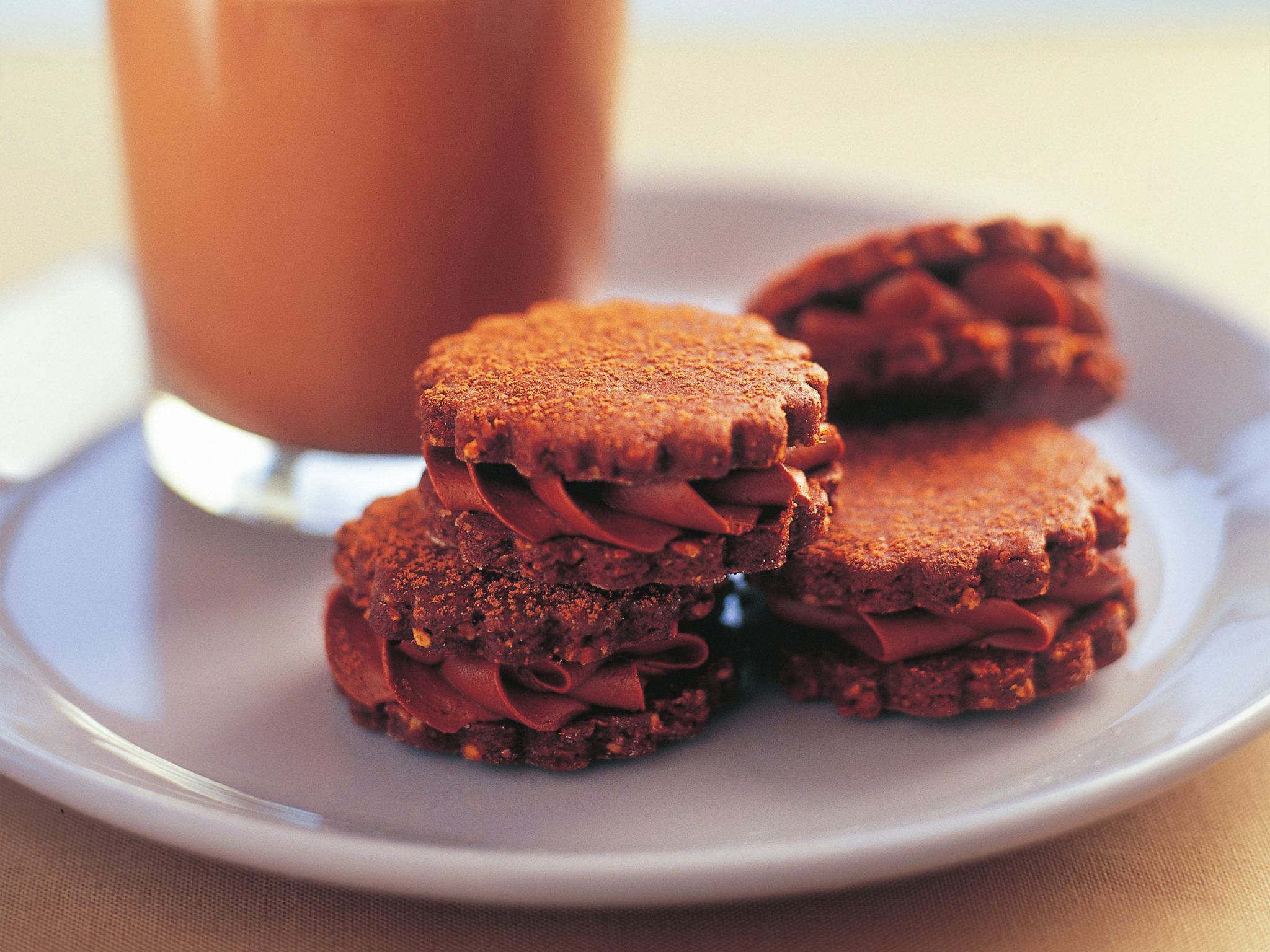 choc-hazelnut cookie sandwiches