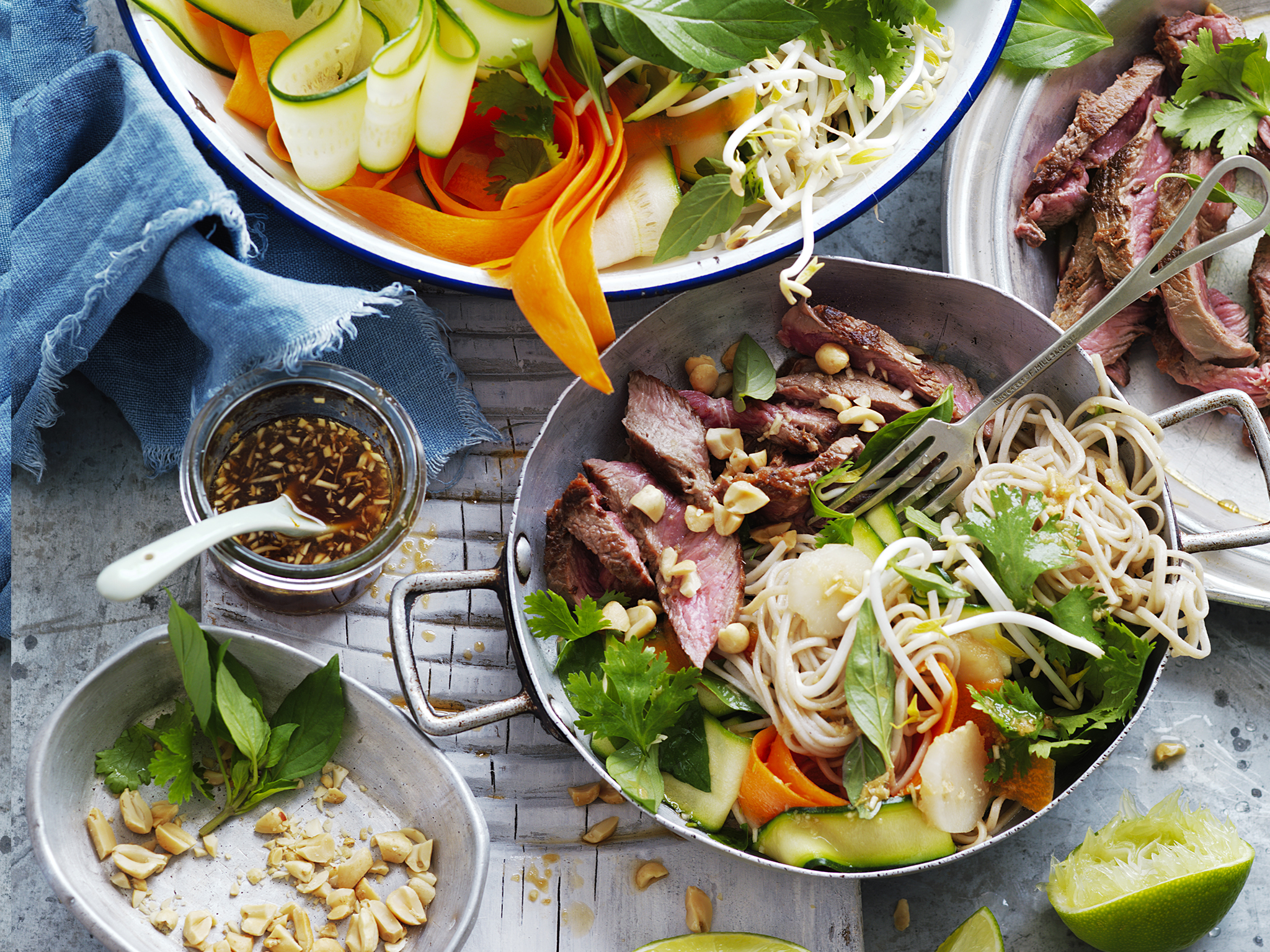 Noodle salad with ginger-rubbed beef