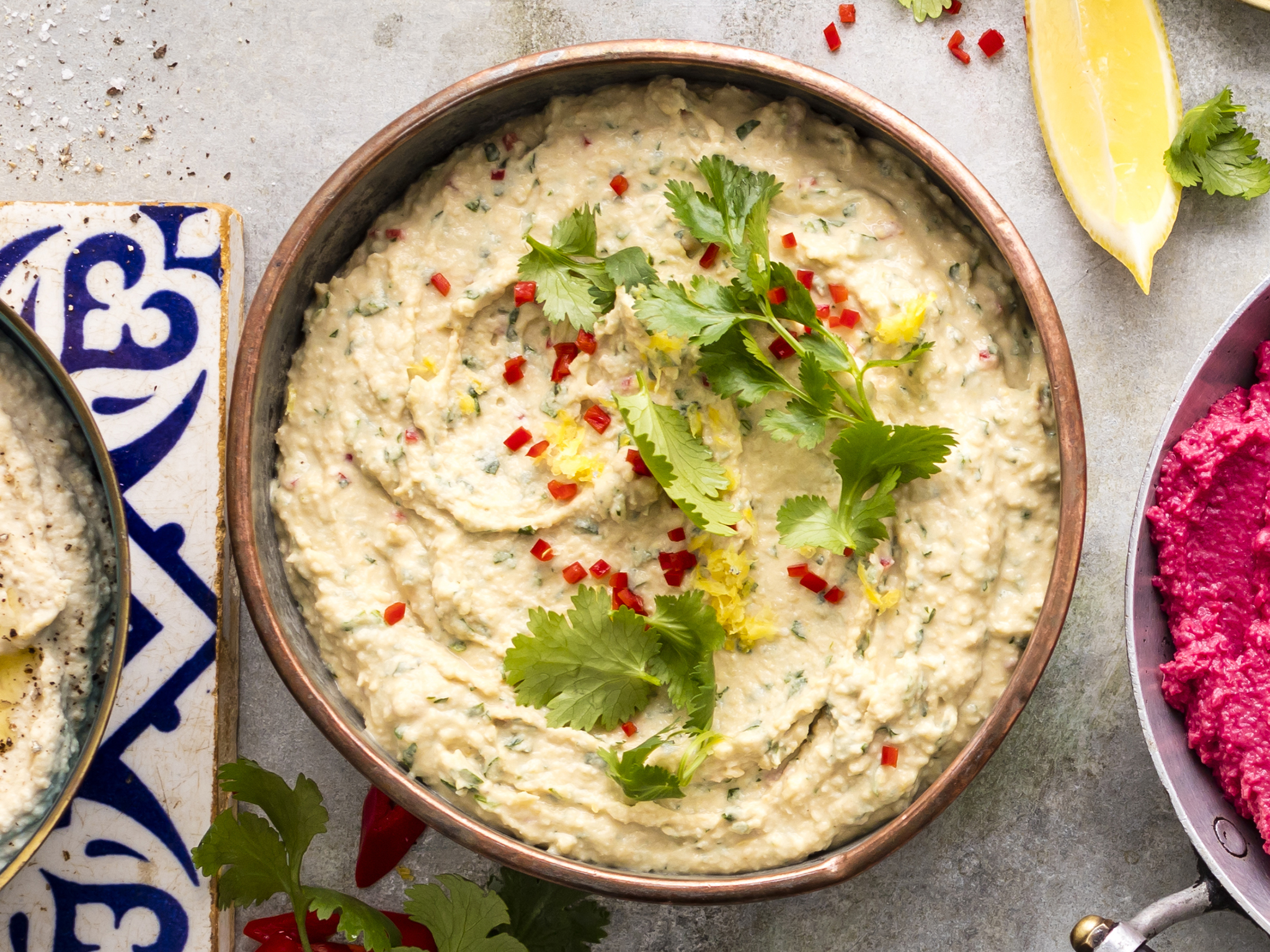 Coriander, lemon and chilli hummus