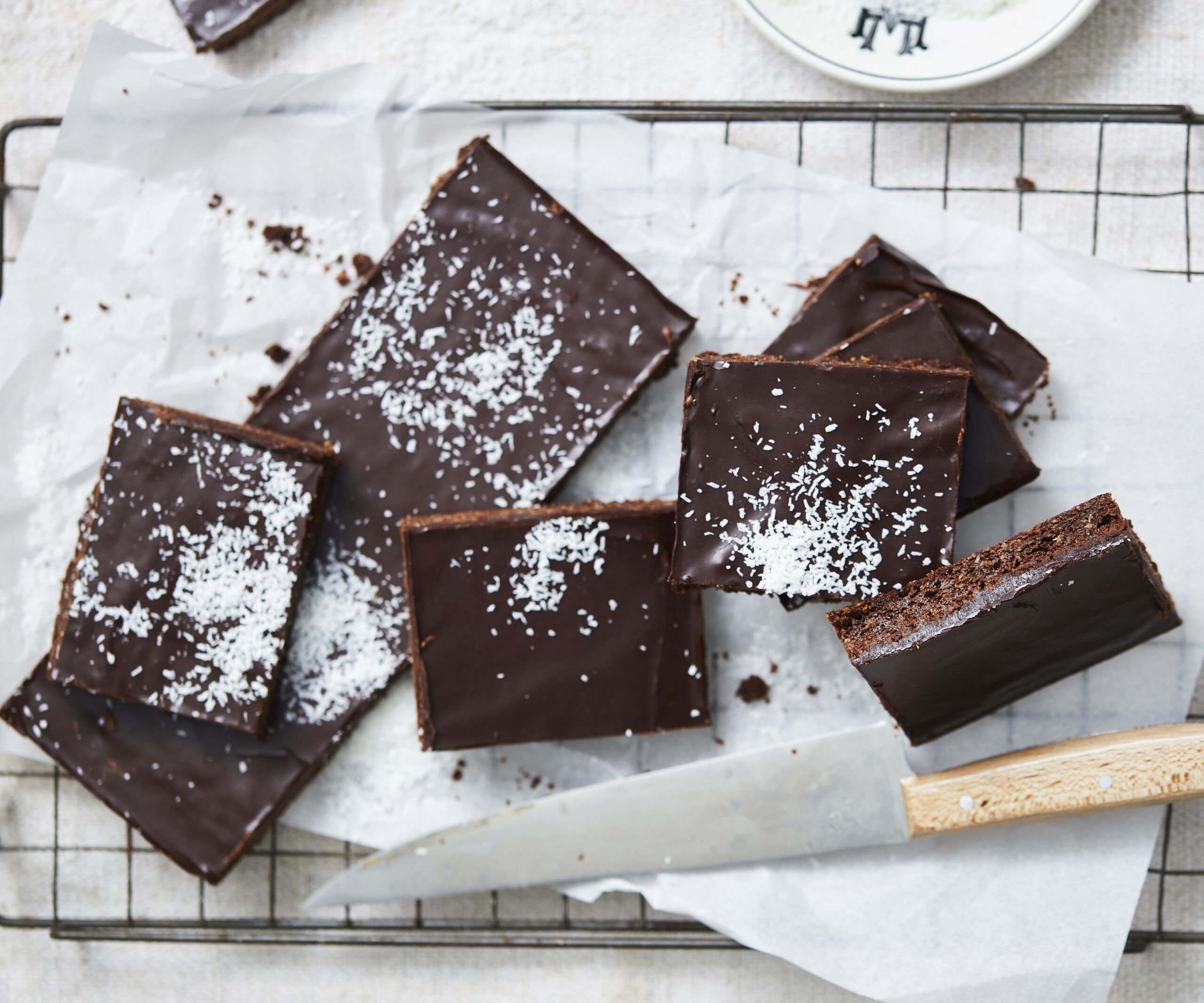 Chewy chocolate slice-image