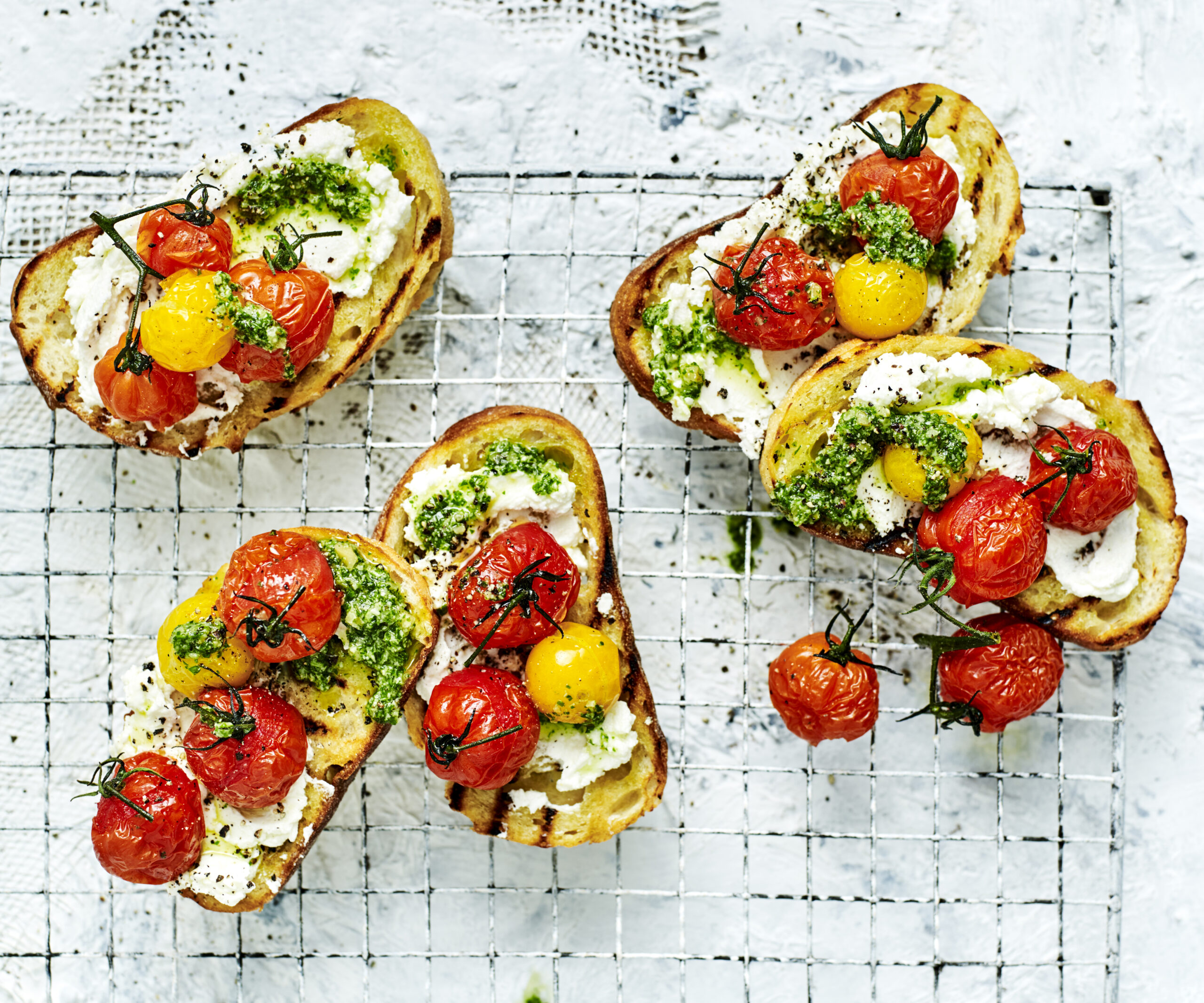 Cherry tomato and goats cheese bruschetta Women's Weekly Food