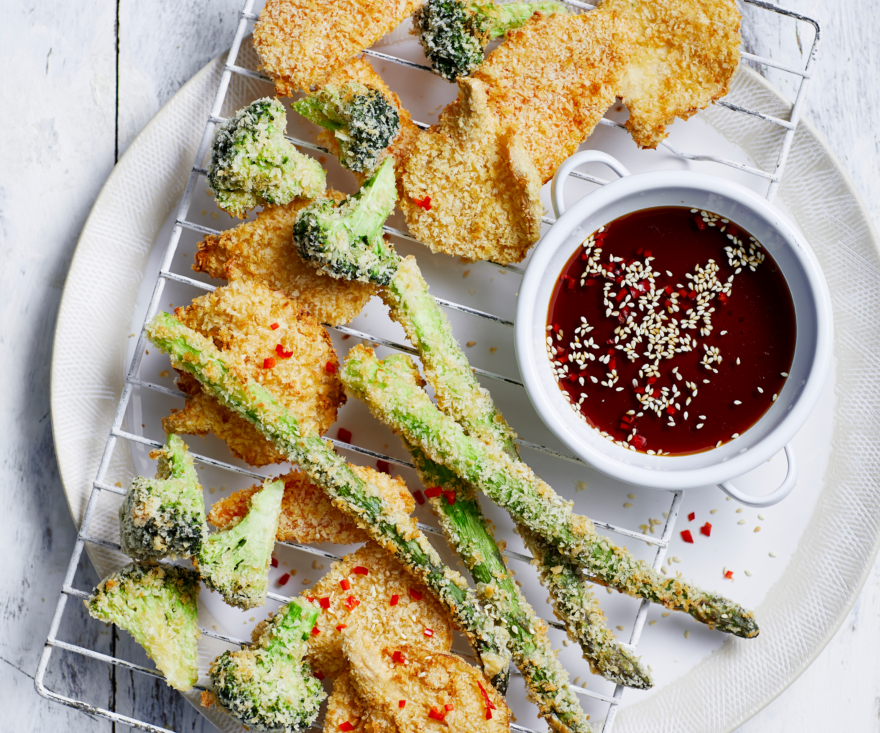 Air fryer sriracha vegetable tempura