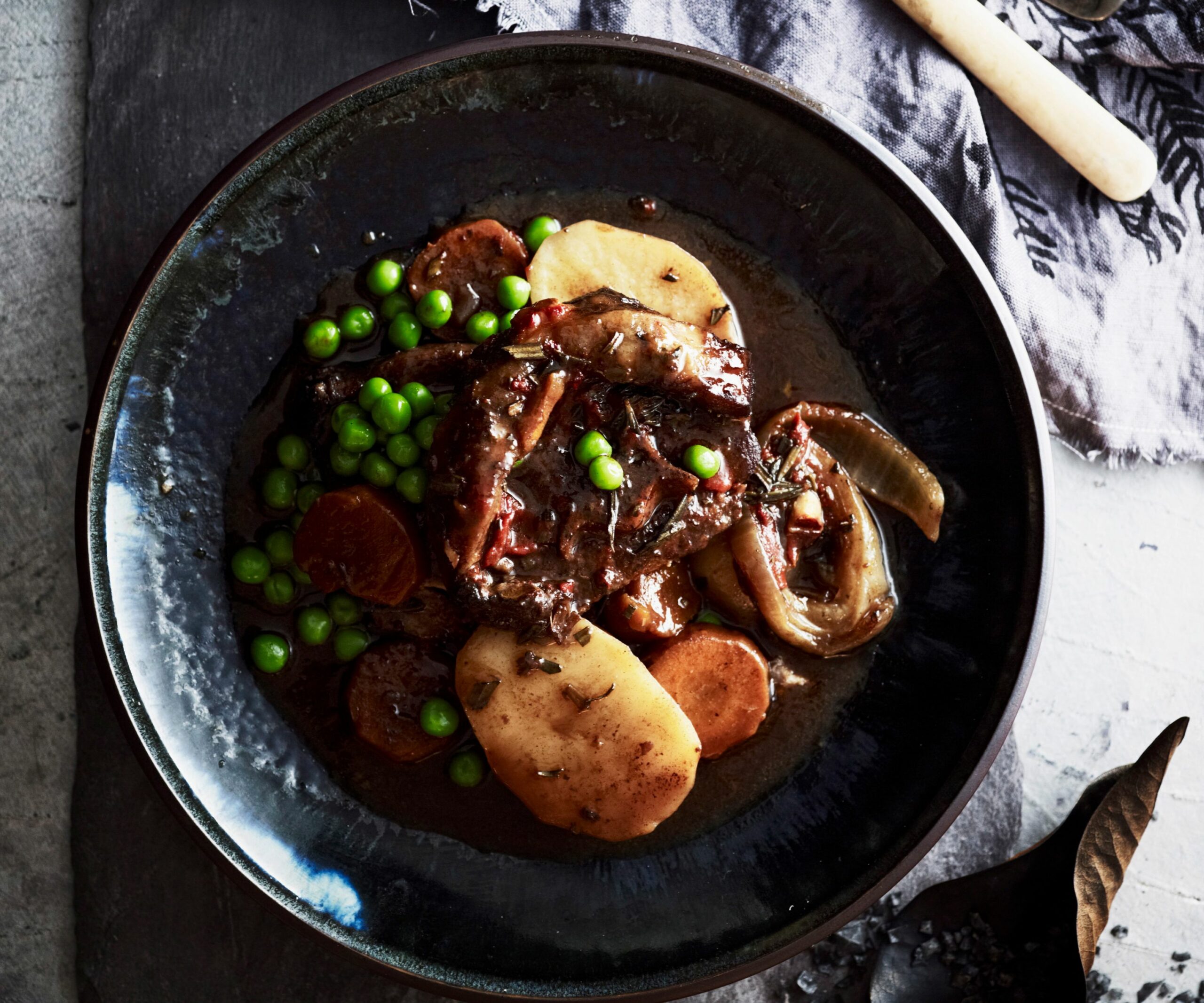 slow cooker lamb & rosemary stew