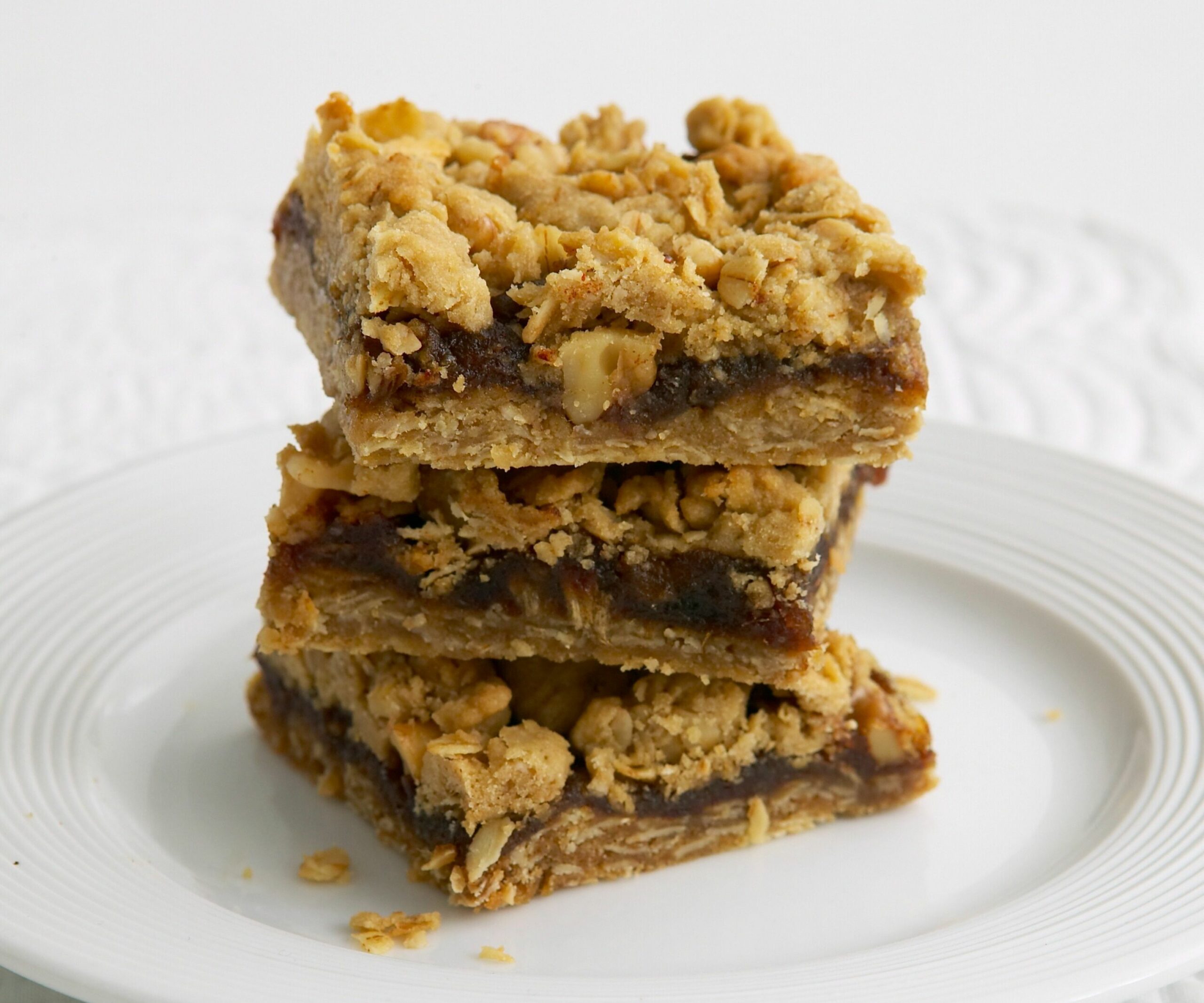 Date and oat slice