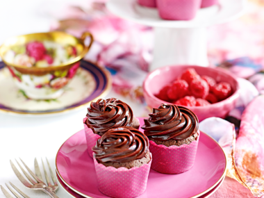 Julie Goodwin's tiny chocolate cupcakes