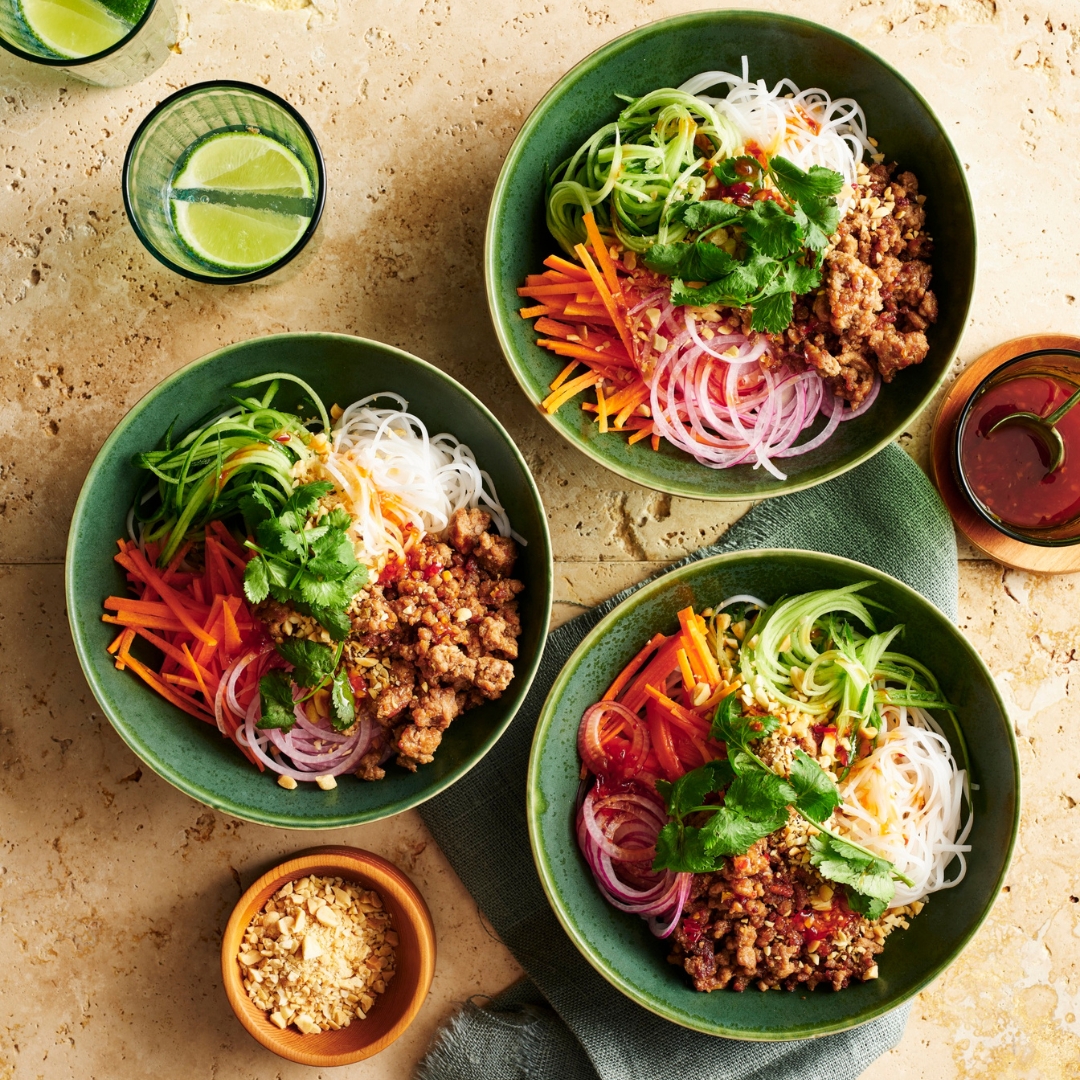 20-minute Vietnamese minced pork noodles