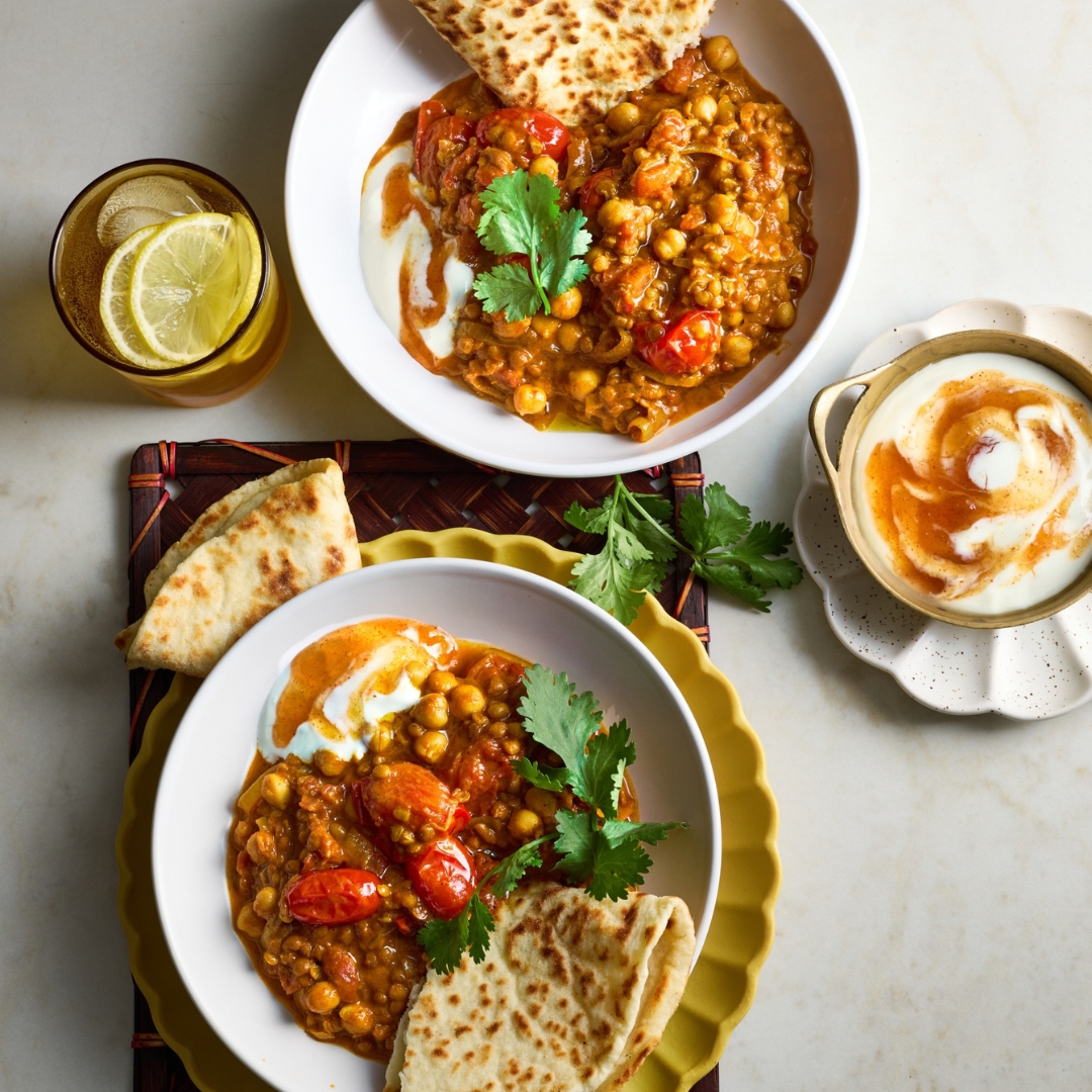 Vegetarian chickpea & lentil curry with chutney yoghurt
