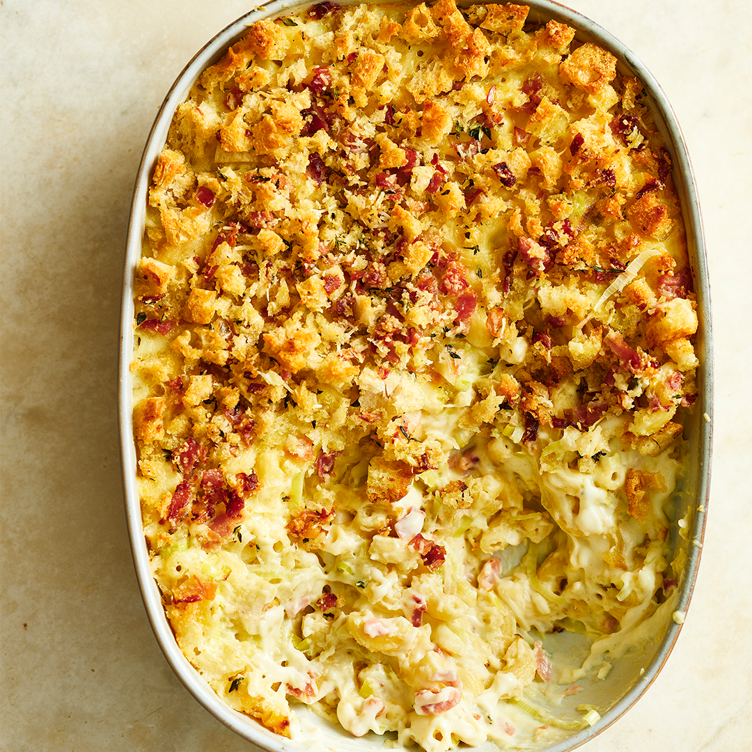 The ultimate macaroni cheese bake